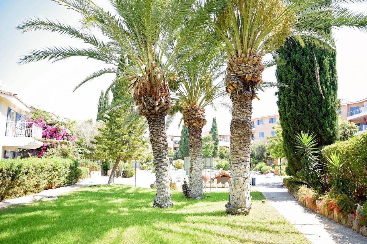 Paradise Gardens With A Large Terrace Пафос Экстерьер фото